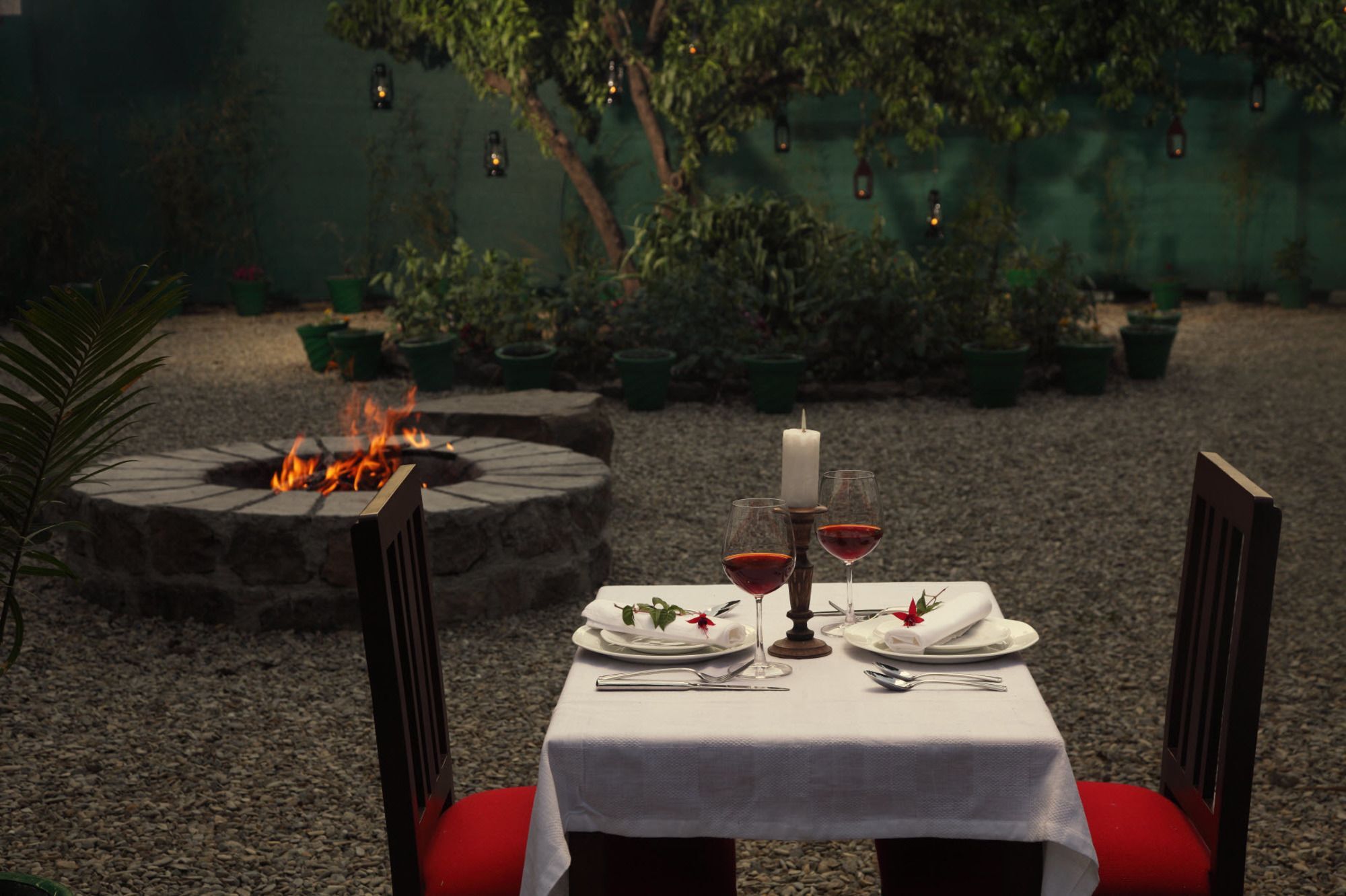 Bhikampur Lodge *